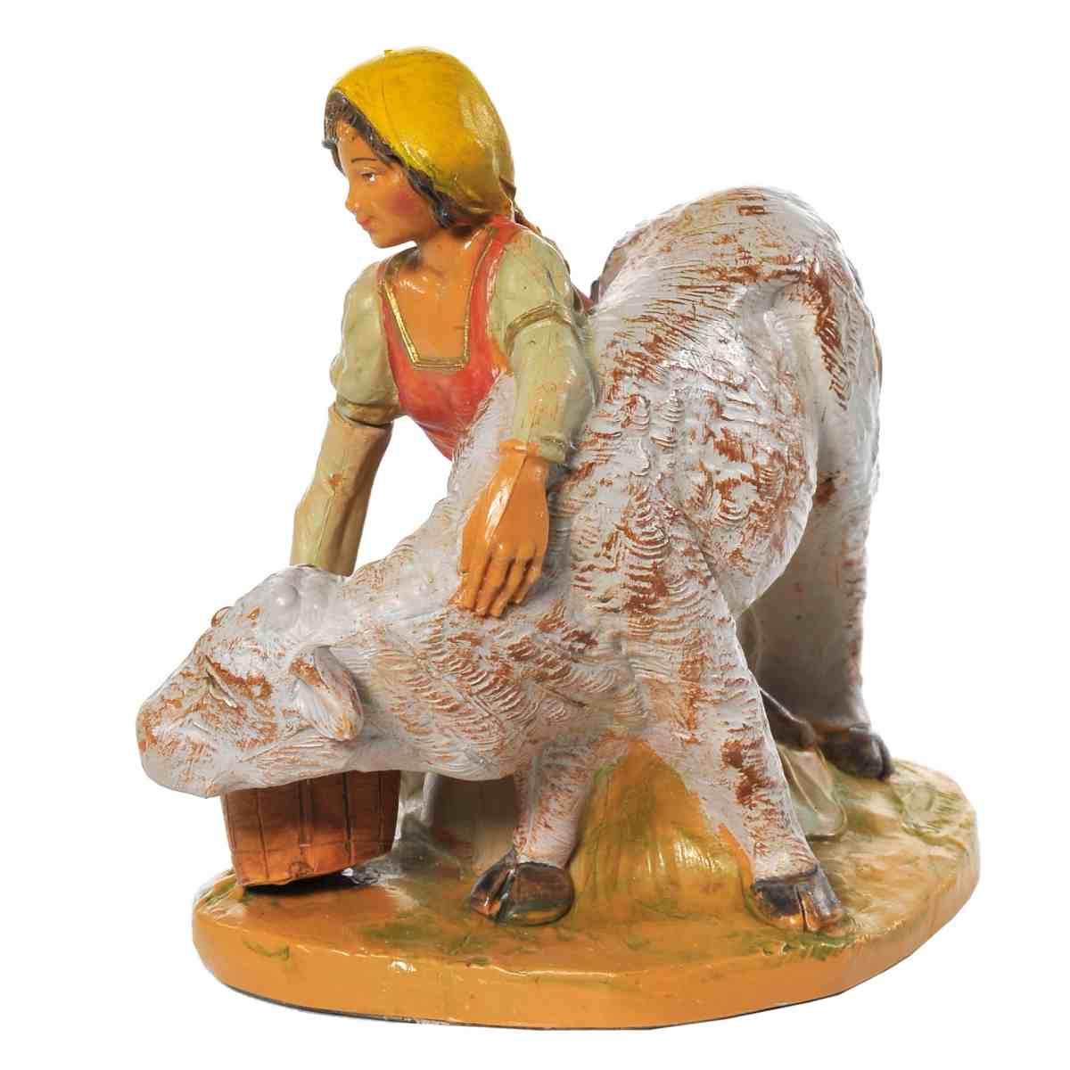 Statua cm.12 Pastorella con Vitello | Fontanini