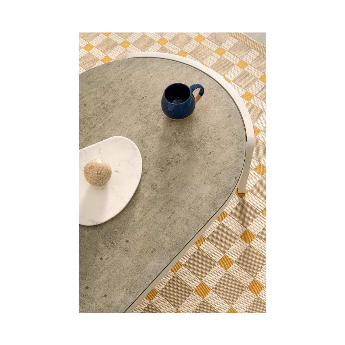 Decorazione Tikar Sfera Marmo Beige cm.Ã?7 | Bizzotto