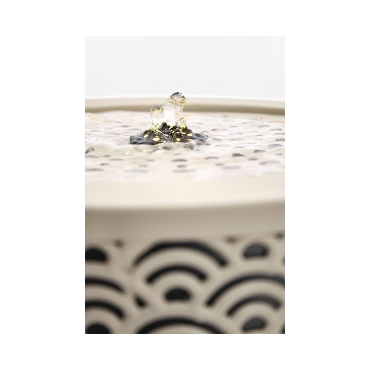 Fontana Akira Cil Beige cm.Ã?30x51,5H con LED | Bizzotto