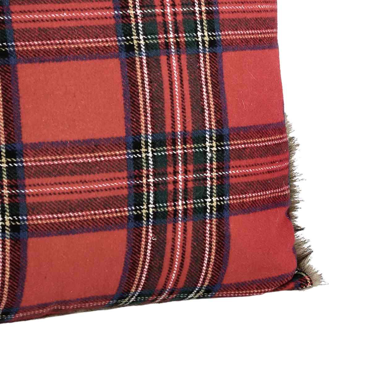Cuscino Arredo in Tessuto Natale Tartan con Pelliccetta cm.45x45 |Bizzotto