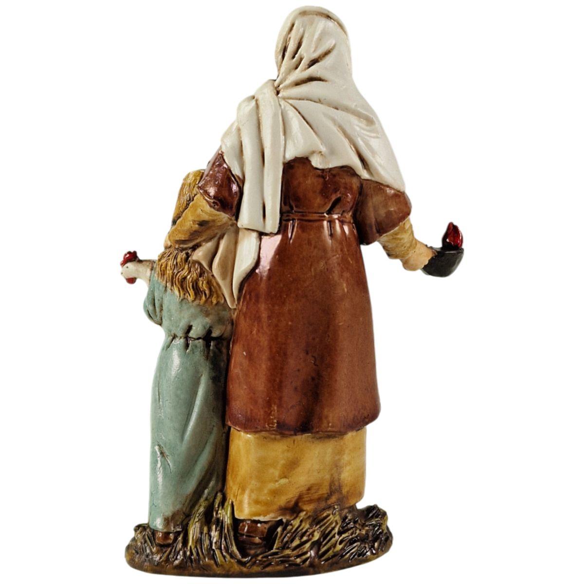Statua presepe 10 cm donna incinta con bambina e gallina