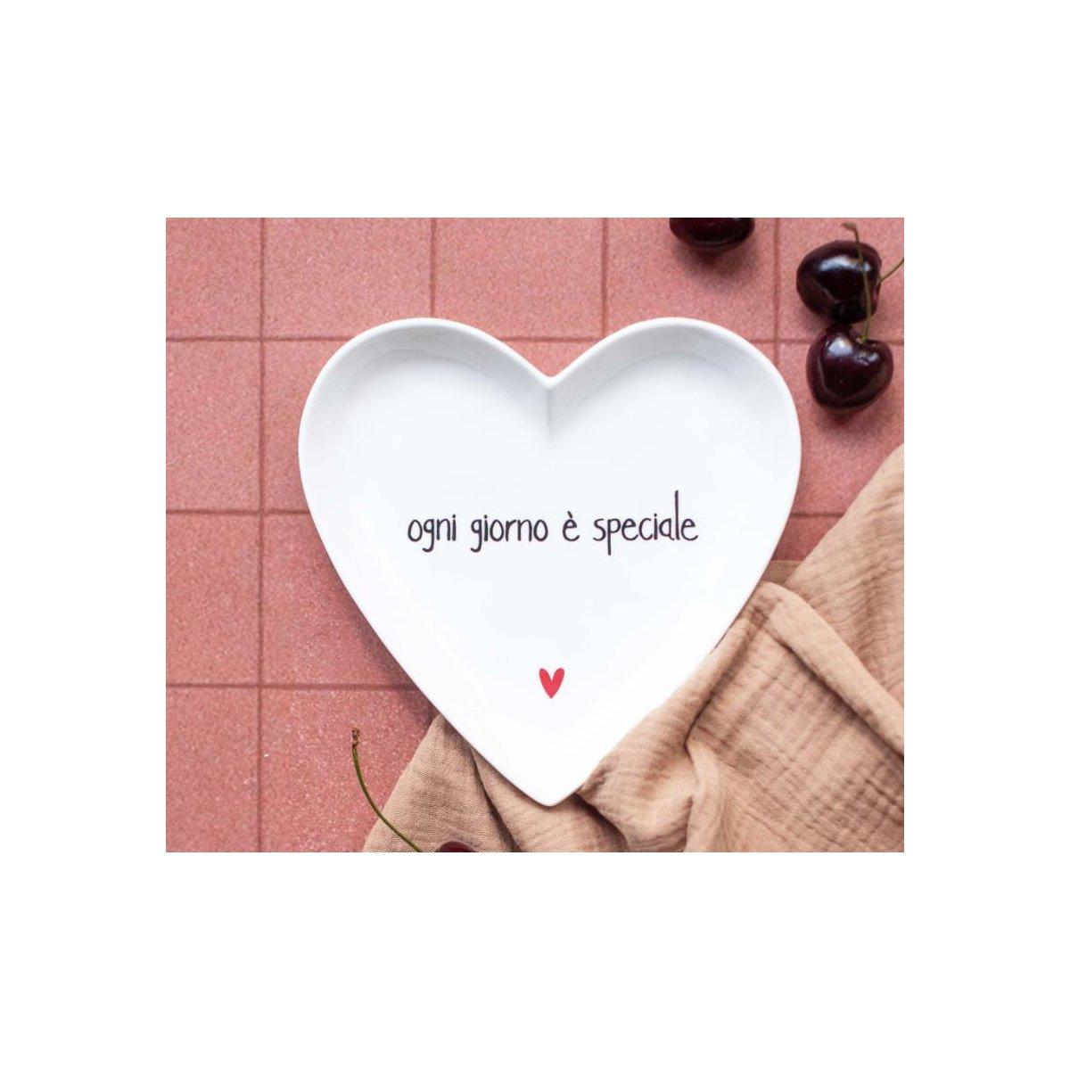 Piatto Tavola Ceramica Cuore cm.18 Simply Day Ogni Giorno Ã¨ Speciale Set pz.2 |_223